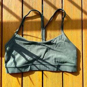 Lululemon Flow Y Nulu Bra